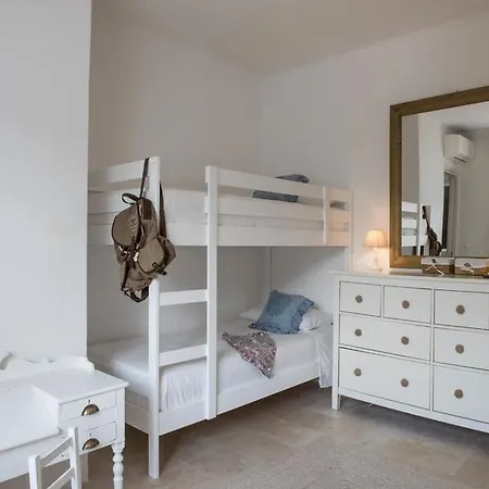 Vale Do Garrao Sleeps 10 With Pool Air Con And Wifi فيلة كينتا دو لاغو