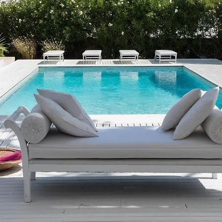 Vale Do Garrao Sleeps 10 With Pool Air Con And Wifi فيلة